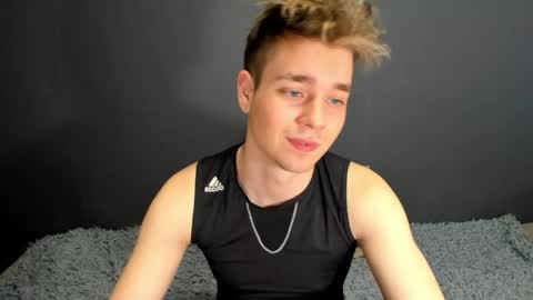 Ethan online show from May 1, 2:37 am