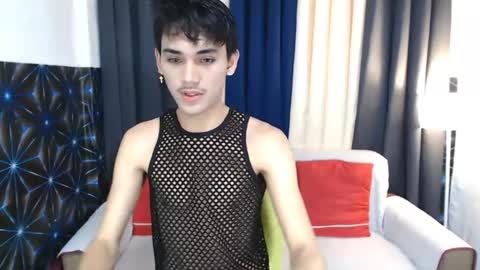 zavier skinny asian online show from January 29, 1:05 am