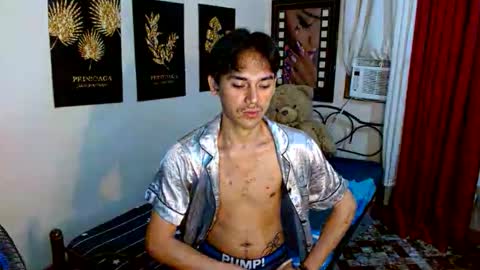 zavier skinny asian online show from November 26, 8:45 pm