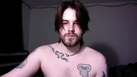 zorvello_83 online show from April 10, 11:01 pm