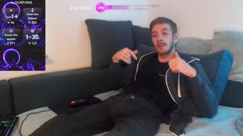 Zuzmoe online show from December 15, 10:29 pm