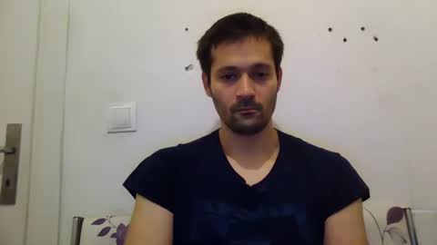 Snapshot of zzzzzzz41 chatting on December 24, 1:28 pm zzzzzzz41 online show from December 24, 1:28 pm