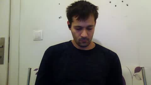 Snapshot of zzzzzzz41 chatting on January 30, 2:25 pm zzzzzzz41 online show from January 30, 2:25 pm