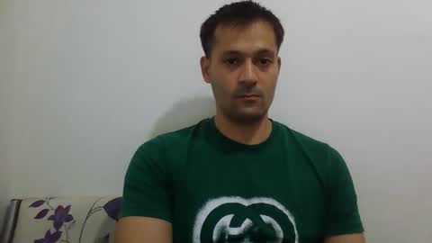 Snapshot of zzzzzzz41 chatting on October 29, 4:32 pm zzzzzzz41 online show from October 29, 4:32 pm