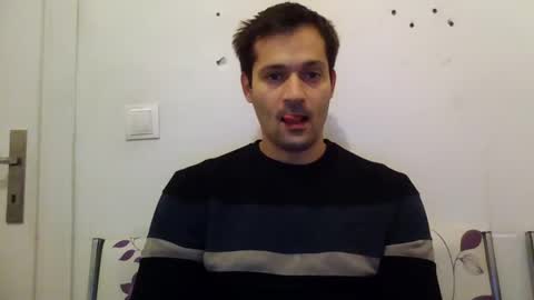 Snapshot of zzzzzzz41 chatting on December 26, 2:05 pm zzzzzzz41 online show from December 26, 2:05 pm