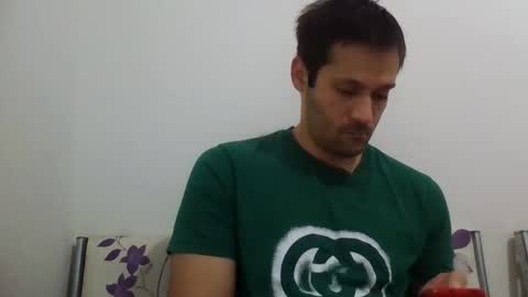 Snapshot of zzzzzzz41 chatting on October 3, 4:01 pm zzzzzzz41 online show from October 3, 4:01 pm