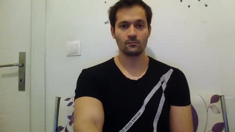 Snapshot of zzzzzzz41 chatting on December 28, 2:44 pm zzzzzzz41 online show from December 28, 2:44 pm