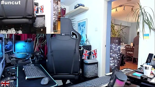 OnlineBossUK online show from November 27, 2:15 am