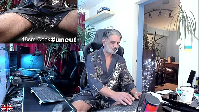 OnlineBossUK online show from December 19, 7:16 am