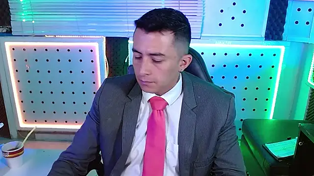 Darko0717 online show from February 10, 11:48 am