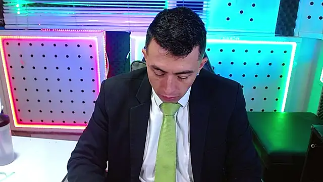 Darko0717 online show from February 21, 12:17 pm