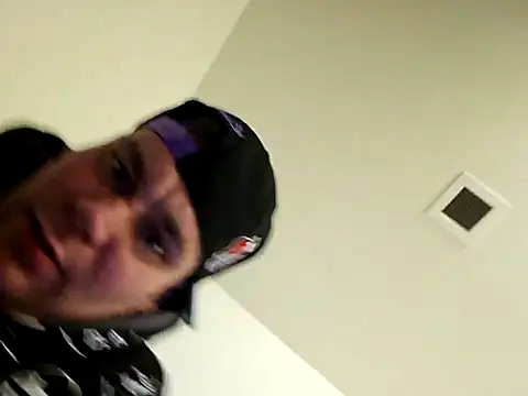 Snapshot of ACABFTP chatting on October 3, 9:53 pm ACABFTP online show from October 3, 9:53 pm