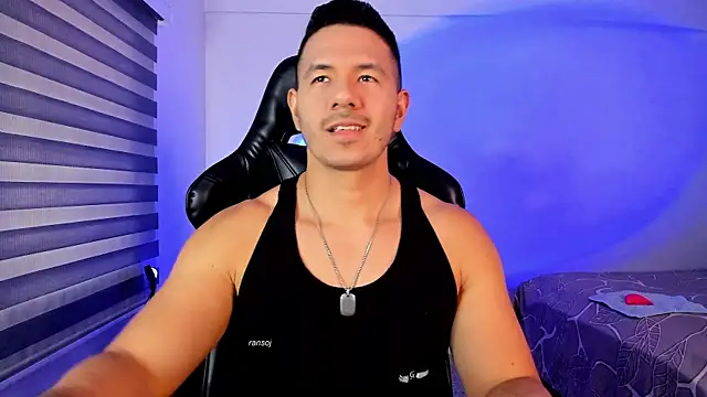 ransoj online show from October 25, 9:05 pm