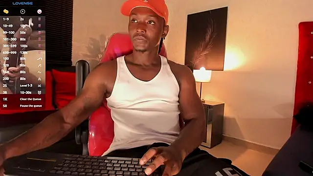 DannSmmith online show from March 4, 12:44 pm