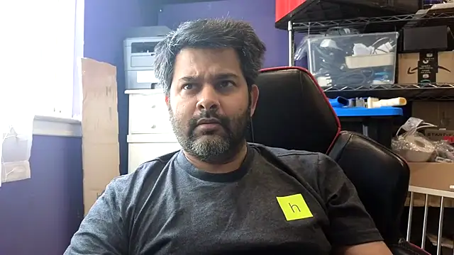 Sakhtlaundaz online show from April 21, 1:28 pm