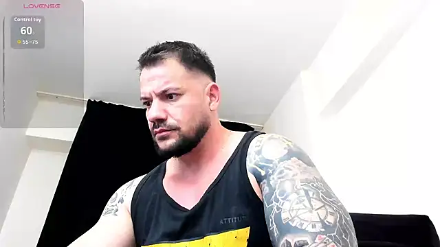 musclemonster31 online show from March 2, 4:03 pm