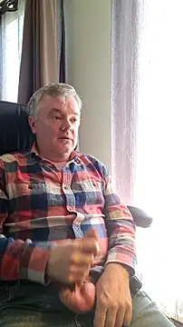 MichOxxford online show from October 15, 4:09 am