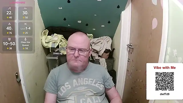 FriendlyDave online show from February 13, 2:42 pm