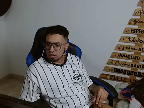 Andrew slick online show from March 5, 3:58 am