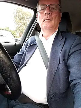 stiffandlubedxh online show from April 7, 9:26 pm