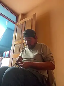 jerrydiaz online show from June 3, 4:56 pm