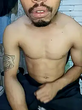 Snapshot of danidiazto2023 chatting on January 27, 9:55 pm danidiazto2023 online show from January 27, 9:55 pm