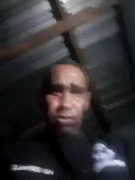 Snapshot of Dillon455669 chatting on September 28, 12:19 am Dillon455669 online show from September 28, 12:19 am