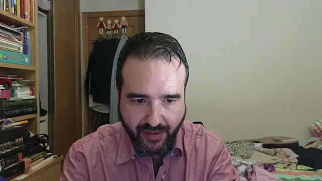 curiosillo83 online show from October 30, 9:49 pm