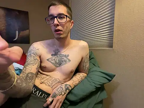 Bwcjoshbanks online show from February 12, 3:51 am