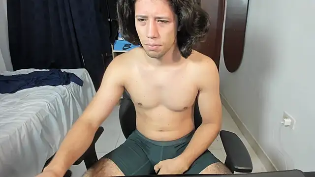 imtonny19 online show from April 9, 1:47 am