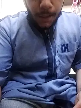 Fouzi1234bhm online show from October 24, 1:35 pm