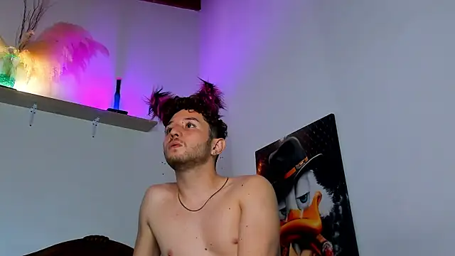 Snapshot of Juan_Castano chatting on September 15, 10:38 am Juan Castano online show from September 15, 10:38 am