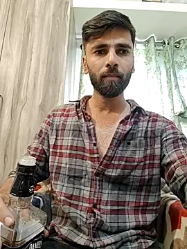 18 couple sex online show from May 23, 7:47 am