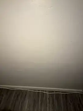 demonslayerr999 online show from December 6, 4:03 am