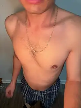 demonslayerr999 online show from December 16, 9:31 pm