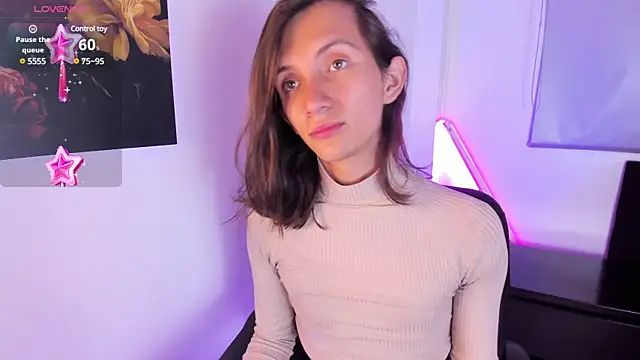 Feniix   online show from December 7, 3:36 am