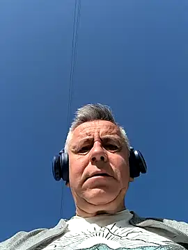 fransexdol online show from April 6, 8:04 am