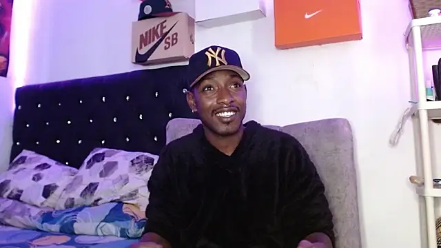 king  Black online show from February 18, 10:25 pm