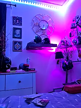 Twin2222 online show from September 24, 4:45 am