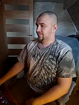 Foxyshaved online show from March 7, 5:49 am