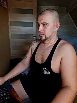 Foxyshaved online show from March 28, 9:09 am