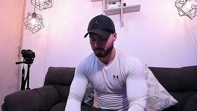 SebastianVilla  online show from December 10, 2:06 pm