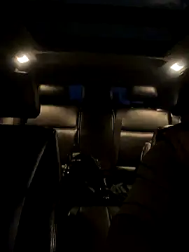 Snapshot of marianmin chatting on October 18, 3:50 pm marianmin online show from October 18, 3:50 pm