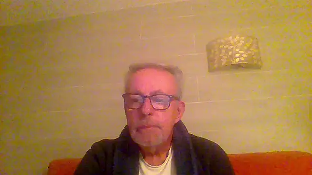 tuggy59 online show from March 2, 5:52 am