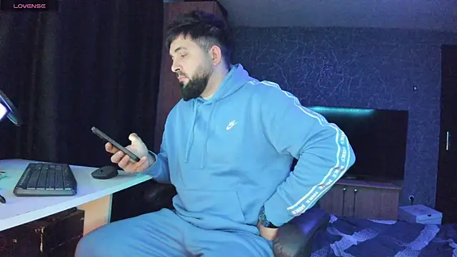 Eduu2322 online show from January 26, 10:02 pm