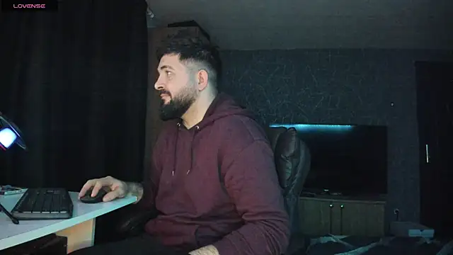 Eduu2322 online show from January 17, 11:22 pm