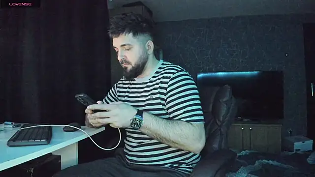 Eduu2322 online show from January 13, 11:49 pm