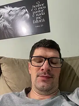 Juliano2289 online show from April 1, 2:47 pm