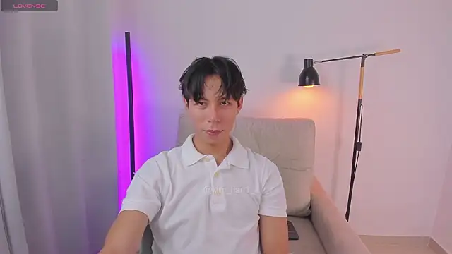 kim lian21 online show from March 11, 10:22 am