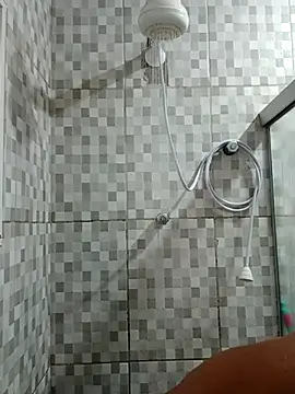 Nicolaskribeiro online show from November 3, 5:48 pm